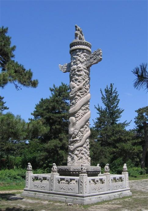 山東石雕龍柱